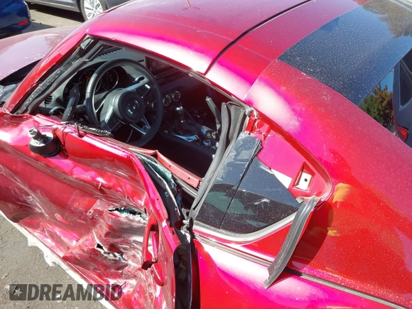 2021 Mazda MX-5 Miata Grand Touring с VIN JM1NDAM71M0459437, выставлен на аукционе IAAI как лот 41808704 с пробегом 19 368 миль миль и . История ставок и продаж доступна на DreamBid. Изображение 22.