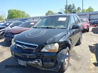 2009 Kia Sorento LX z VIN KNDJD735995882262, wystawiony jako IAAI lot #42040677 z przebiegiem 147 971 mil mil oraz . Historia ofert i sprzedaży dostępna na DreamBid. Obrazek 2.