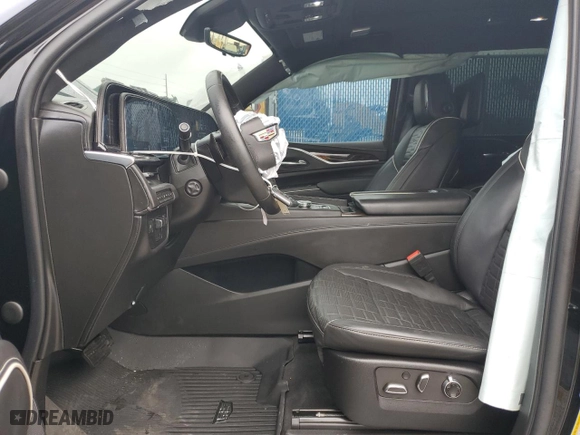 2022 Cadillac Escalade Sport Platinum with VIN 1GYS4GKL5NR304077, listed as a Copart auction lot 86529834 with 41,887 mi miles and Salvage Title. Bid and sale history available at carsss.com. Image 7.