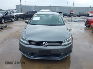 2013 Volkswagen Jetta SE with VIN 3VWDX7AJ9DM371414, listed as a IAAI auction lot 41861196 with 156,169 mi miles and . Bid and sale history available at DreamBid. Image 13.