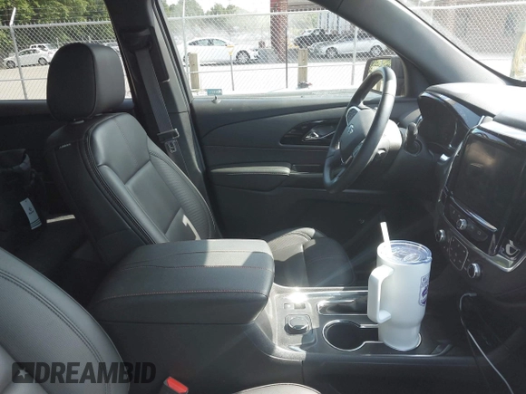 2023 Chevrolet Traverse RS z VIN 1GNERJKW0PJ261238, wystawiony jako IAAI lot #42216461 z przebiegiem 33 289 mil mil oraz . Historia ofert i sprzedaży dostępna na DreamBid. Obrazek 5.