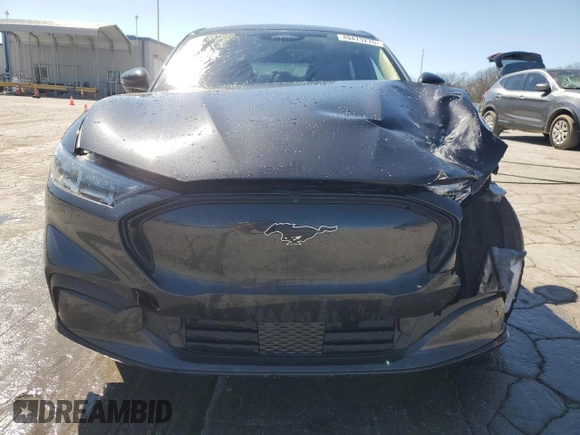 2022 Ford Mustang Mach-E Premium with VIN 3FMTK3SU6NMA29902, listed as a Copart auction lot 49473275 with 37,283 mi miles and Salvage Title. Bid and sale history available at DreamBid. Image 5.