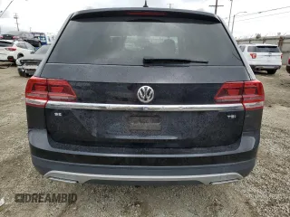 2018 Volkswagen Atlas SE z VIN 1V2CP2CAXJC598119, wystawiony jako Copart lot #48925765 z przebiegiem 73 724 mil mil oraz Szkoda całkowita • Salvage title. Historia ofert i sprzedaży dostępna na DreamBid. Obrazek 6.