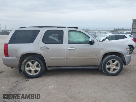 2008 Chevrolet Tahoe LTZ с VIN 1GNFK13028J228178, выставлен на аукционе IAAI как лот 42333269 с пробегом 196 714 миль миль и . История ставок и продаж доступна на DreamBid. Изображение 13.