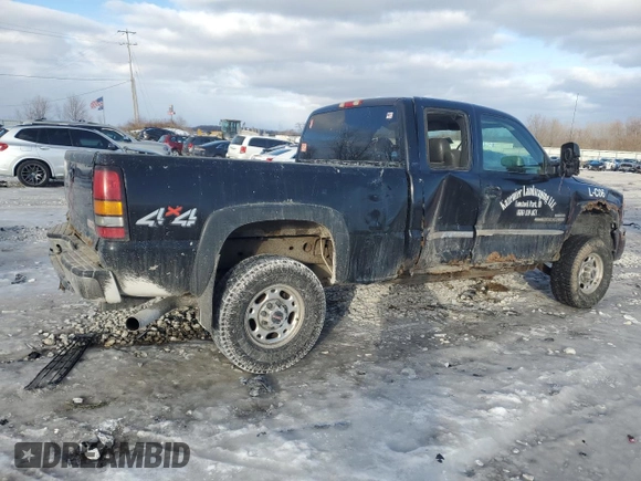 2006 GMC Sierra 2500HD SLT with VIN 1GTHK29D56E291203, listed as a Copart auction lot 43912665 with Not provided miles and Salvage title. Bid and sale history available at DreamBid. Image 3.