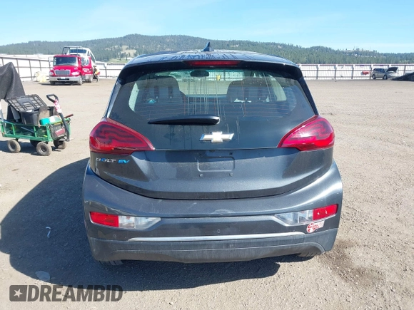 2017 Chevrolet Bolt EV LT z VIN 1G1FW6S00H4188556, wystawiony jako IAAI lot #42025003 z przebiegiem 24 009 mil mil oraz . Historia ofert i sprzedaży dostępna na DreamBid. Obrazek 16.