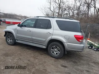 2005 Toyota Sequoia SR5 with VIN 5TDBT44A95S246415, listed as a IAAI auction lot 41560405 with 169,745 mi miles and . Bid and sale history available at DreamBid. Image 3.