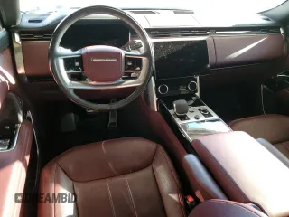 2023 Land Rover Range Rover Autobiography z VIN SALK19E7XPA021158, wystawiony jako Copart lot #60591304 z przebiegiem 4 976 mil mil oraz Nie do naprawy • Non repairable. Historia ofert i sprzedaży dostępna na DreamBid. Obrazek 8.