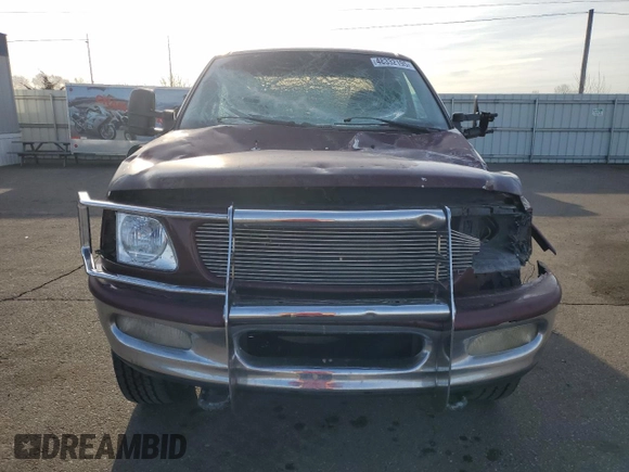 1997 Ford F-150 XL with VIN 1FTDX18W9VNB37394, listed as a Copart auction lot 48332195 with 250,506 mi miles and Salvage Title. Bid and sale history available at carsss.com. Image 5.
