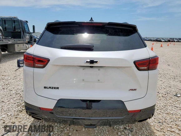 2023 Chevrolet Blazer RS с VIN 3GNKBERS5PS136395, выставлен на аукционе Copart как лот 62314785 с пробегом 17 423 миль миль и Списание • Salvage title. История ставок и продаж доступна на DreamBid. Изображение 6.