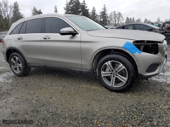 2019 Mercedes-Benz GLC with VIN WDC0G4JB0KV164111, listed as a Copart auction lot 50346085 with 45,475 mi miles and Salvage Title. Bid and sale history available at carsss.com. Image 4.