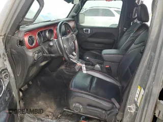 2020 Jeep Gladiator Rubicon z VIN 1C6JJTBG9LL150356, wystawiony jako Copart lot #50449445 z przebiegiem 77 849 mil mil oraz Szkoda całkowita • Salvage title. Historia ofert i sprzedaży dostępna na DreamBid. Obrazek 7.