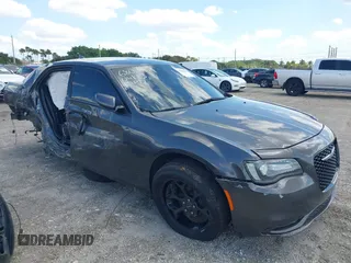 2019 Chrysler 300 S with VIN 2C3CCAGGXKH686807, listed as a IAAI auction lot 41982470 with 105,432 mi miles and . Bid and sale history available at DreamBid. Image 1.