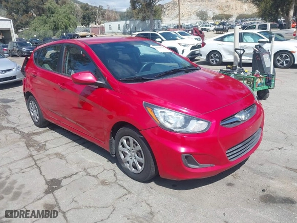 2014 Hyundai Accent GS with VIN KMHCT5AE9EU174866, listed as a IAAI auction lot 41948180 with 117,985 mi miles. Bid and sale history available at carsss.com. Image 1.