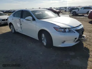 2015 Lexus ES 300h Hybrid with VIN JTHBW1GG3F2100119, listed as a Copart auction lot 45424603 with 40,130 mi miles. Bid and sale history available at carsss.com. Image 4.