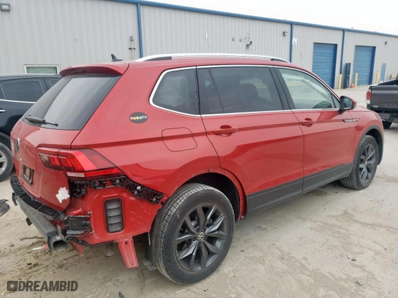 2023 Volkswagen Tiguan SE with VIN 3VV3B7AX0PM126251, listed as a Copart auction lot 51578535 with 6,956 mi miles and Salvage Title. Bid and sale history available at carsss.com. Image 3.