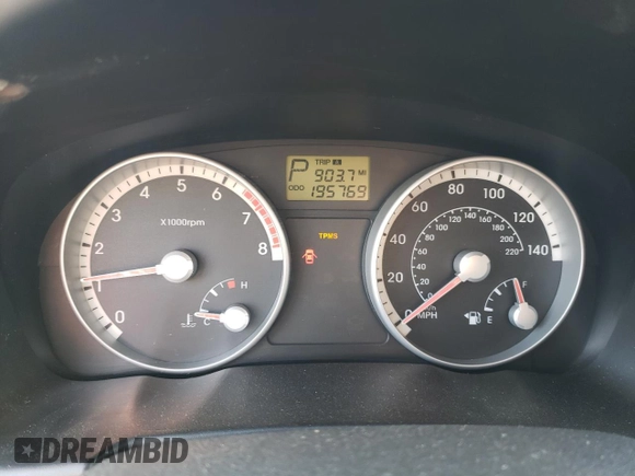 2008 Hyundai Accent GLS with VIN KMHCN46C78U273931, listed as a Copart auction lot 88353275 with 195,769 mi miles and Salvage Title. Bid and sale history available at carsss.com. Image 9.