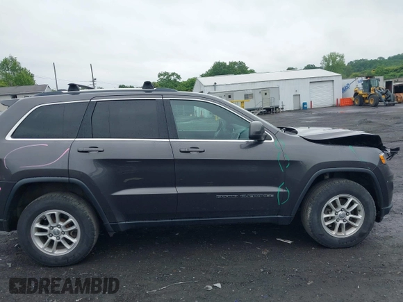 2019 Jeep Grand Cherokee Upland с VIN 1C4RJFAG3KC767765, выставлен на аукционе IAAI как лот 42513815 с пробегом 107 917 миль миль и . История ставок и продаж доступна на DreamBid. Изображение 13.