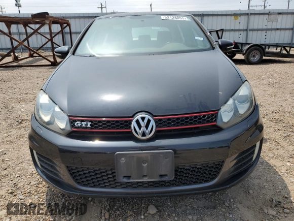 2013 Volkswagen GTI Driver's Edition z VIN WVWHV7AJXDW139382, wystawiony jako Copart lot #52128055 z przebiegiem 78 233 mil mil oraz Szkoda całkowita • Salvage title. Historia ofert i sprzedaży dostępna na DreamBid. Obrazek 5.