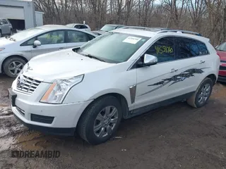 2015 Cadillac SRX Luxury Collection with VIN 3GYFNBE34FS586823, listed as a IAAI auction lot 41554760 with 176,425 mi miles and . Bid and sale history available at carsss.com. Image 18.