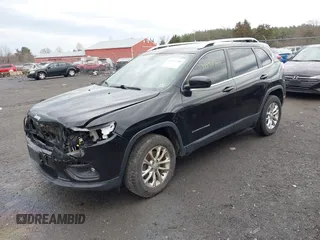 2019 Jeep Cherokee Latitude with VIN 1C4PJMCX7KD230450, listed as a IAAI auction lot 41474709 with 172,684 mi miles. Bid and sale history available at carsss.com. Image 2.