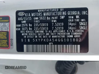 2016 Kia Sorento SX z VIN 5XYPKDA54GG101802, wystawiony jako IAAI lot #41784161 z przebiegiem 99 162 mil mil oraz . Historia ofert i sprzedaży dostępna na DreamBid. Obrazek 9.