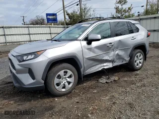 2020 Toyota RAV4 LE with VIN 2T3G1RFV3LW114075, listed as a Copart auction lot 51841955 with 30,994 mi miles and Salvage Title. Bid and sale history available at carsss.com. Image 1.