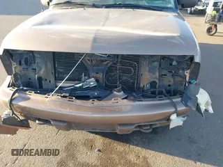 2004 Chevrolet Blazer LS z VIN 1GNDT13X74K143228, wystawiony jako IAAI lot #41761295 z przebiegiem 149 003 mil mil oraz . Historia ofert i sprzedaży dostępna na DreamBid. Obrazek 6.