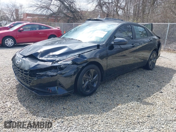 2022 Hyundai Elantra SEL with VIN KMHLM4AGXNU272717, listed as a IAAI auction lot 41879304 with 55,680 mi miles and . Bid and sale history available at DreamBid. Image 20.