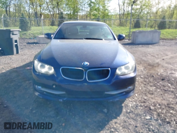 2011 BMW 3 Series 328i z VIN WBADW7C57BE544742, wystawiony jako IAAI lot #42138480 z przebiegiem 152 402 mil mil oraz . Historia ofert i sprzedaży dostępna na DreamBid. Obrazek 6.