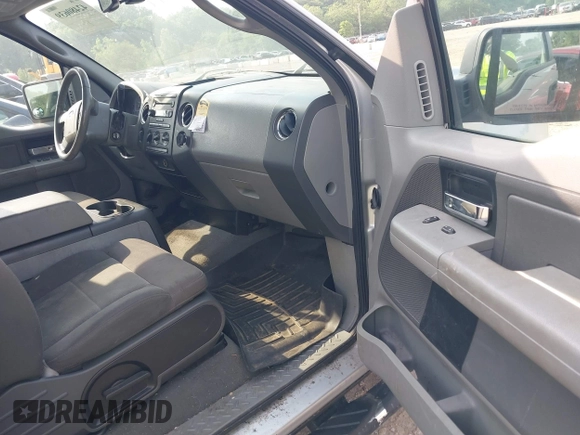 2006 Ford F-150 XLT with VIN 1FTPX14526FB20409, listed as a IAAI auction lot 42480639 with 226,927 mi miles and . Bid and sale history available at DreamBid. Image 5.
