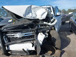 2017 Chevrolet Tahoe LS with VIN 1GNSCAKC8HR125484, listed as a IAAI auction lot 41828707 with 1 mi miles. Bid and sale history available at carsss.com. Image 12.