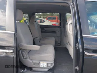 2011 Honda Odyssey EX with VIN 5FNRL5H4XBB011918, listed as a IAAI auction lot 42056043 with 201,821 mi miles and . Bid and sale history available at carsss.com. Image 8.
