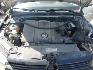 2012 Volkswagen Jetta SE with VIN 3VWBP7AJXCM340937, listed as a IAAI auction lot 42526373 with 157,113 mi miles and . Bid and sale history available at DreamBid. Image 10.