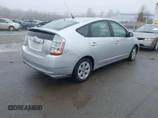 2007 Toyota Prius with VIN JTDKB20U973288241, listed as a IAAI auction lot 41914009 with 197,651 mi miles. Bid and sale history available at carsss.com. Image 4.