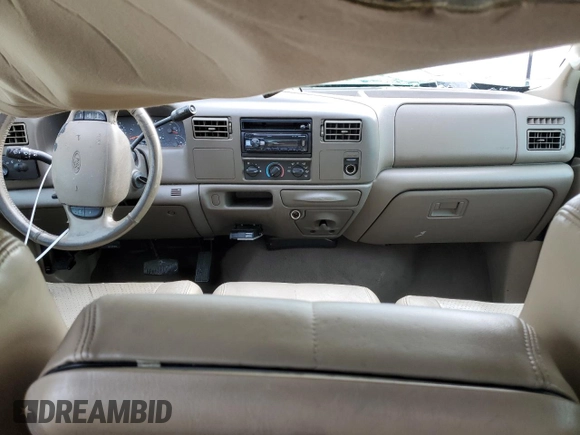 2002 Ford F-250 XL with VIN 1FTNW20S32EA38538, listed as a Copart auction lot 76174884 with 203,007 mi miles and Non Repairable. Bid and sale history available at DreamBid. Image 8.