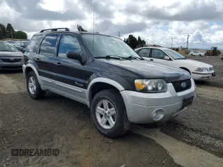 2007 Ford Escape Hybrid with VIN 1FMCU49H07KB70757, listed as a Copart auction lot 56345955 with 174,336 mi miles and Clean title. Bid and sale history available at DreamBid. Image 4.