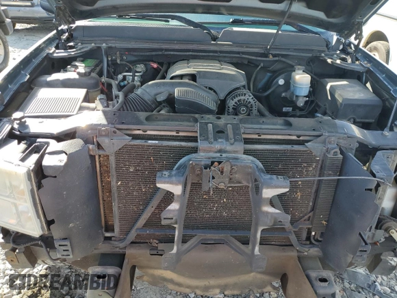 2009 GMC Sierra 1500 Work Truck z VIN 1GTEC19C89Z291582, wystawiony jako Copart lot #81254554 z przebiegiem 224 946 mil mil oraz Szkoda całkowita • Salvage title. Historia ofert i sprzedaży dostępna na DreamBid. Obrazek 11.