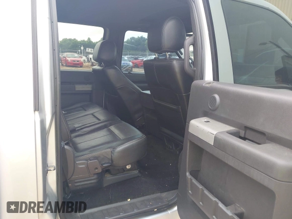 2013 Ford F-250 XL with VIN 1FT7W2BT9DEA72596, listed as a IAAI auction lot 42399011 with 275,470 mi miles and . Bid and sale history available at DreamBid. Image 8.