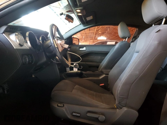 2008 Ford Mustang Deluxe with VIN 1ZVHT80N085150500, listed as a Copart auction lot 54087165 with 138,364 mi miles and Salvage Title. Bid and sale history available at carsss.com. Image 7.