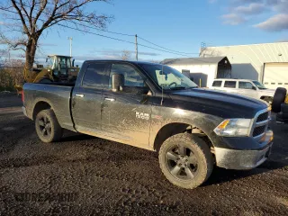 2014 Ram 1500 SLT z VIN 1C6RR7GM2ES279260, wystawiony jako Copart lot #79998644 z przebiegiem 317 046 mil mil oraz Szkoda całkowita • Salvage title. Historia ofert i sprzedaży dostępna na DreamBid. Obrazek 4.