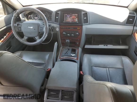 2005 Jeep Grand Cherokee Limited with VIN 1J4HR58295C671906, listed as a Copart auction lot 62916515 with 221,295 mi miles and Clean title. Bid and sale history available at DreamBid. Image 8.