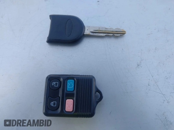 2007 Ford Expedition Eddie Bauer с VIN 1FMFU17587LA26789, выставлен на аукционе IAAI как лот 41996796 с пробегом 163 159 миль миль и . История ставок и продаж доступна на DreamBid. Изображение 11.