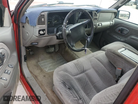 1997 GMC Sierra 1500 z VIN 1GTEK19R3VE545661, wystawiony jako Copart lot #50212975 z przebiegiem 2 827 591 mil mil oraz Czysty tytuł • Clean title. Historia ofert i sprzedaży dostępna na DreamBid. Obrazek 8.