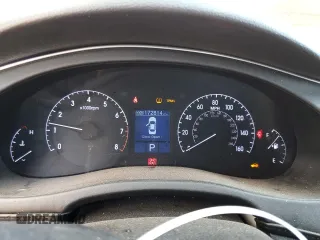 2013 Hyundai Genesis 3.8L with VIN KMHGC4DD3DU208863, listed as a Copart auction lot 72703424 with 172,814 mi miles and Salvage Title. Bid and sale history available at carsss.com. Image 9.