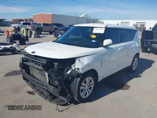 2021 Kia Soul S with VIN KNDJ23AU5M7144920, listed as a IAAI auction lot 41857262 with 28,480 mi miles and . Bid and sale history available at DreamBid. Image 2.