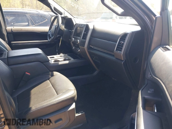 2021 Ford Expedition XLT z VIN 1FMJU1HT7MEA03432, wystawiony jako IAAI lot #41835841 z przebiegiem 84 977 mil mil oraz . Historia ofert i sprzedaży dostępna na DreamBid. Obrazek 5.