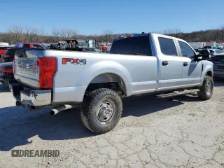 2022 Ford F-250 XL with VIN 1FT7W2BN0NEE84036, listed as a Copart auction lot 44715534 with Not provided miles and Salvage title. Bid and sale history available at DreamBid. Image 3.