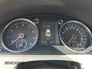 2015 Volkswagen CC VR6 Executive 4Motion with VIN WVWGU7AN2FE803426, listed as a Copart auction lot 69841003 with 100,110 mi miles. Bid and sale history available at carsss.com. Image 9.