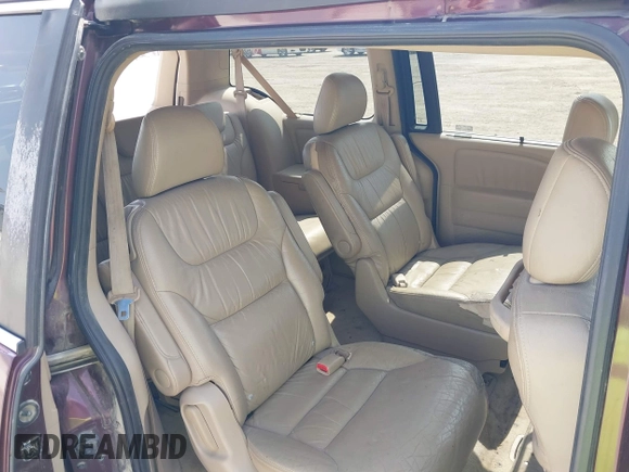 2007 Honda Odyssey EX-L with VIN 5FNRL38727B063324, listed as a IAAI auction lot 41921114 with 199,533 mi miles. Bid and sale history available at carsss.com. Image 8.